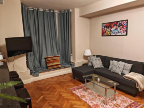 Queensway one bedroom apartment